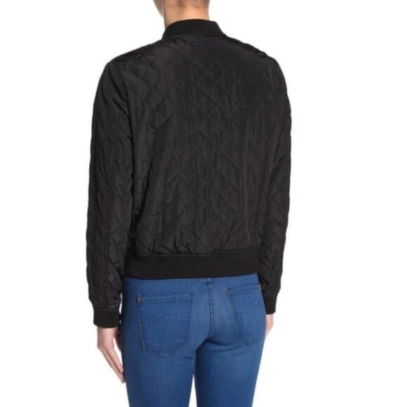 Levi's Quilted Solid Bomber Jacket - Picture 3 of 9